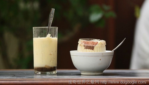 全球最奇特的飲料之一 越南超火的雞蛋咖啡