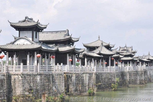 中國廣東廣濟橋，世界上最早的啟閉式橋梁